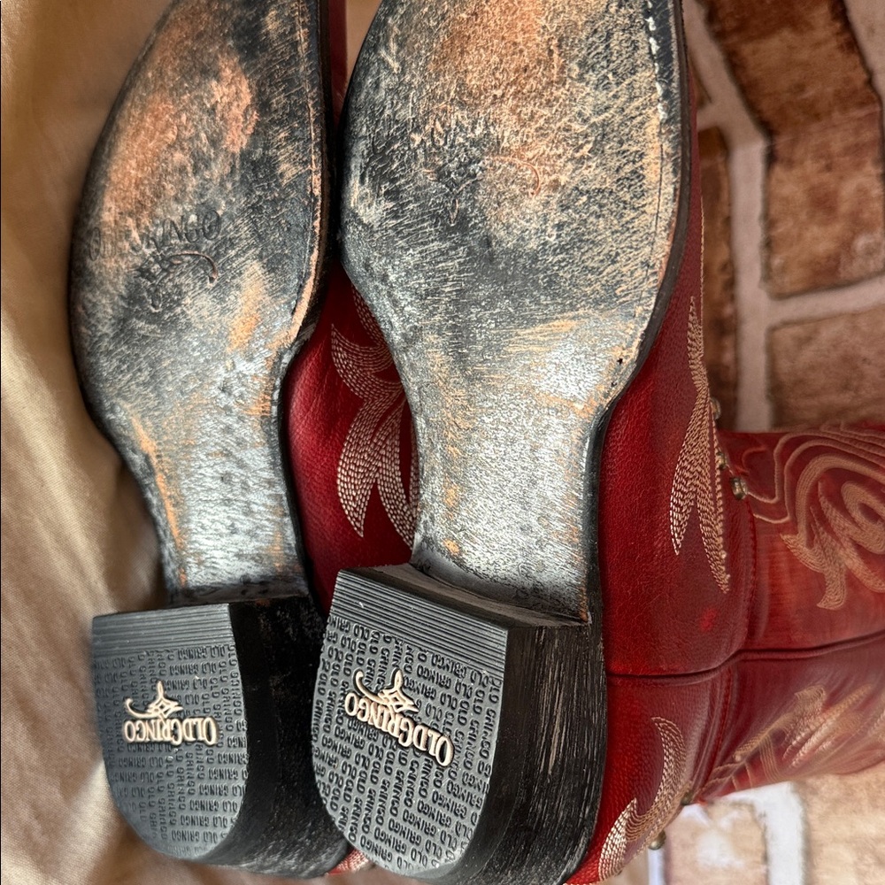 Old Gringo Red Embroidered Cowboy Boots - Picture 7 of 9